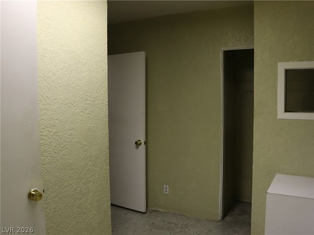 1812 Santa Paula Drive, Las Vegas, NV 89104