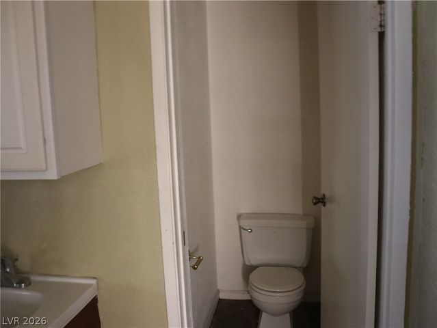 1812 Santa Paula Drive, Las Vegas, NV 89104