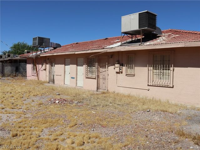 1812 Santa Paula Drive, Las Vegas, NV 89104