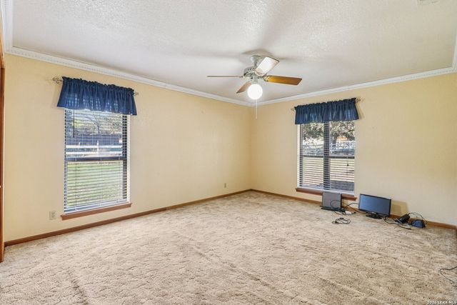 8534 Classic Oaks, San Antonio, TX 78255