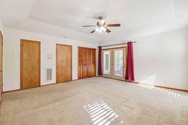 8534 Classic Oaks, San Antonio, TX 78255