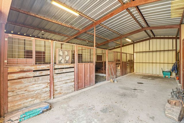 8534 Classic Oaks, San Antonio, TX 78255