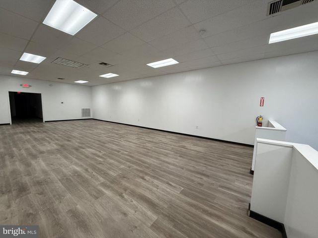 5405 NESHAMINY BLVD, Bensalem, PA 19020