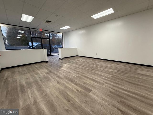 5405 NESHAMINY BLVD, Bensalem, PA 19020