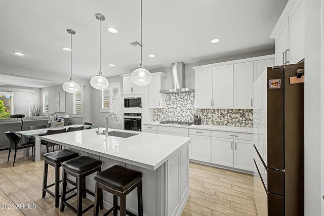 4339 W PALACE STATION Road, New River, AZ 85087