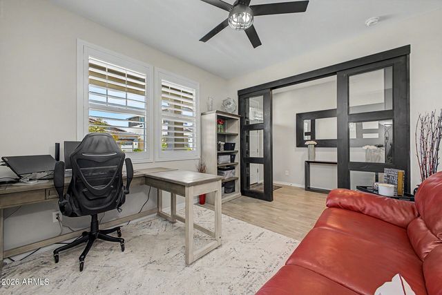 4339 W PALACE STATION Road, New River, AZ 85087