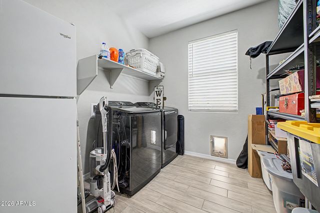 4339 W PALACE STATION Road, New River, AZ 85087