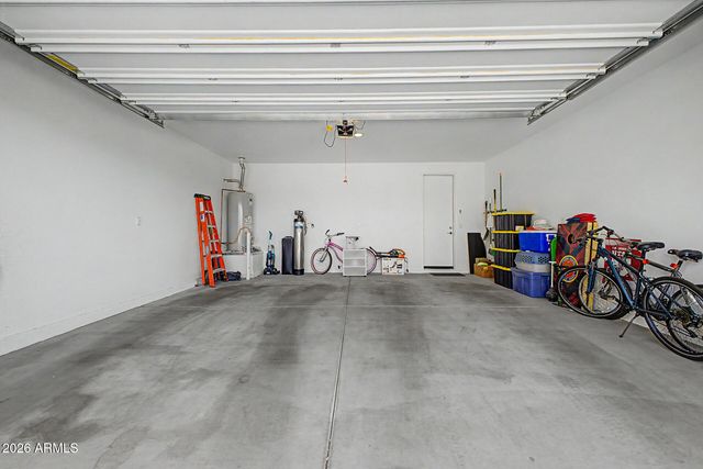 4339 W PALACE STATION Road, New River, AZ 85087