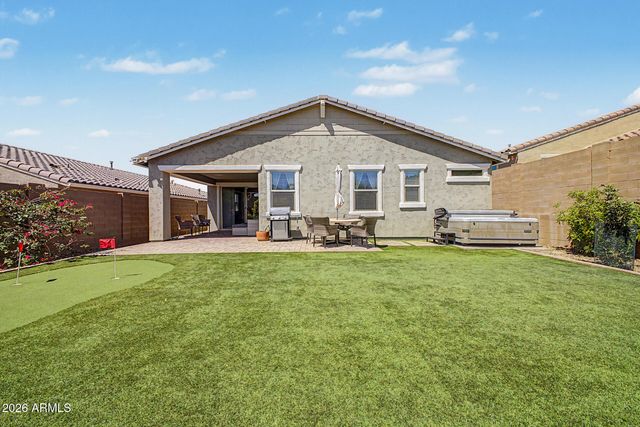 4339 W PALACE STATION Road, New River, AZ 85087