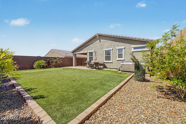 4339 W PALACE STATION Road, New River, AZ 85087