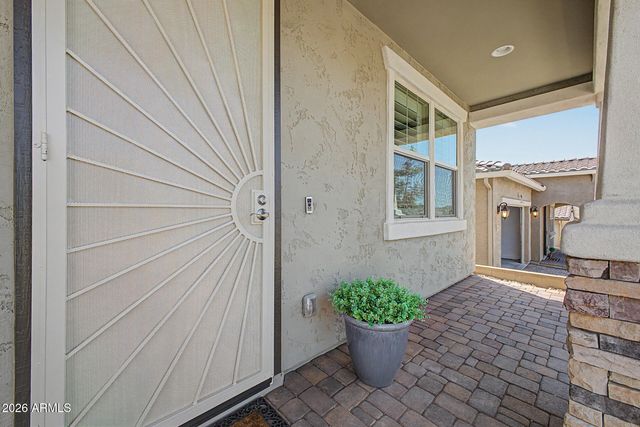 4339 W PALACE STATION Road, New River, AZ 85087