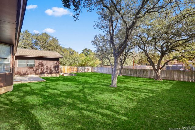 15302 Artesian Oaks, San Antonio, TX 78232