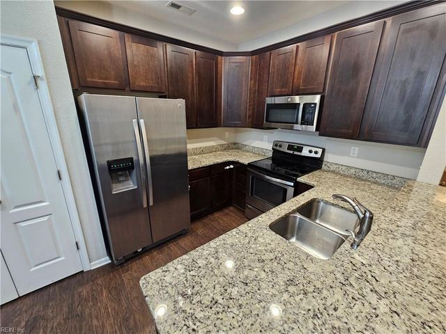 6017 Newington PL, Suffolk, VA 23435