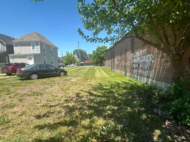 268 E 11th Avenue, Columbus, OH 43201