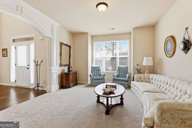 130 Thrushwood Drive, Fayetteville, GA 30215