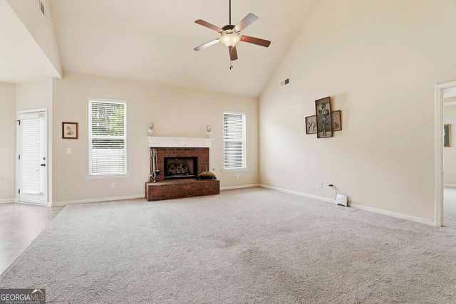 130 Thrushwood Drive, Fayetteville, GA 30215