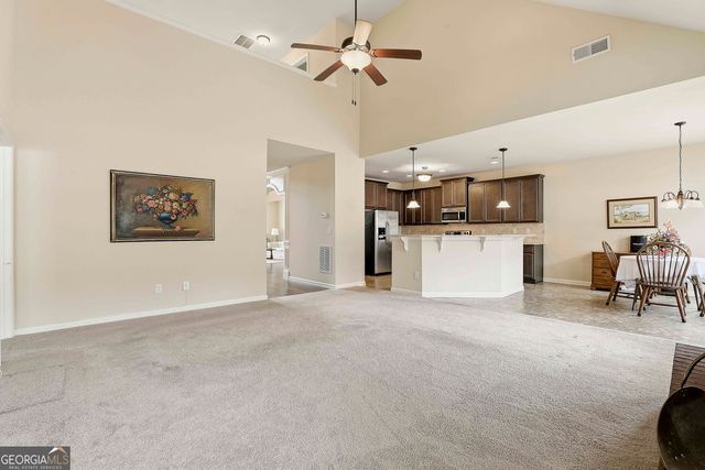 130 Thrushwood Drive, Fayetteville, GA 30215