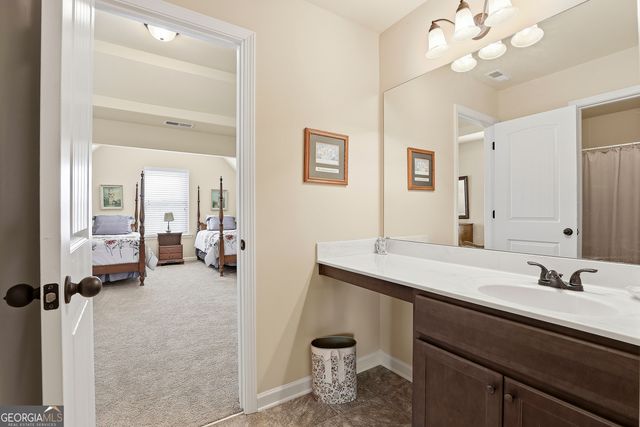 130 Thrushwood Drive, Fayetteville, GA 30215