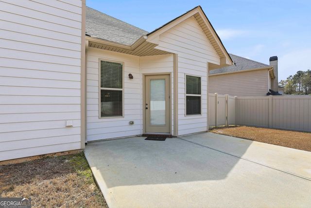 130 Thrushwood Drive, Fayetteville, GA 30215