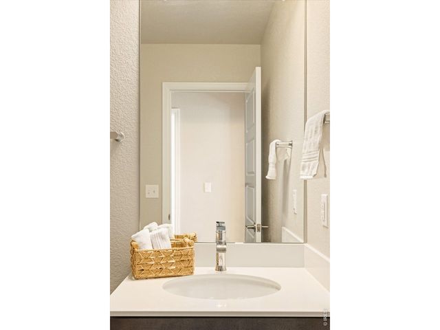 8813 Osceola St, Westminster, CO 80031