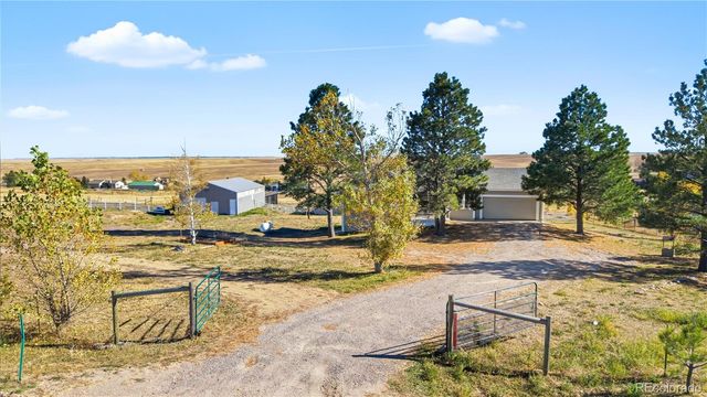 8692 Lariat Loop, Elizabeth, CO 80107