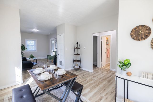 2410 Central Avenue, Anderson, IN 46016