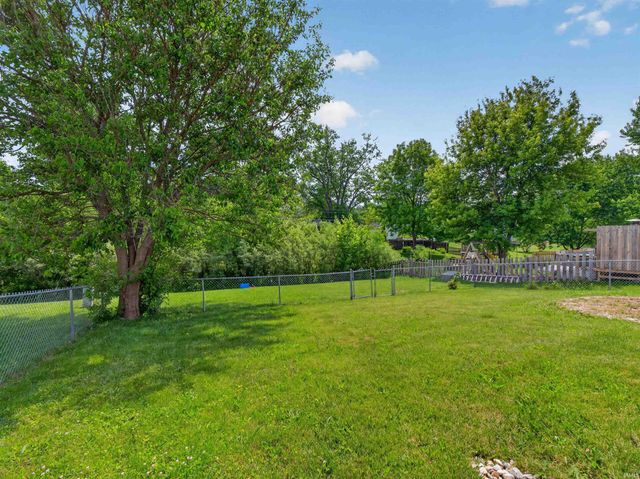 1805 Paveys Glen Run, Fort Wayne, IN 46804