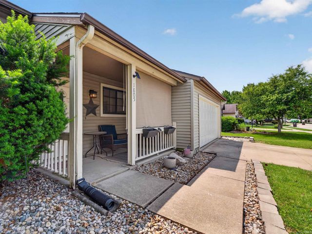 1805 Paveys Glen Run, Fort Wayne, IN 46804