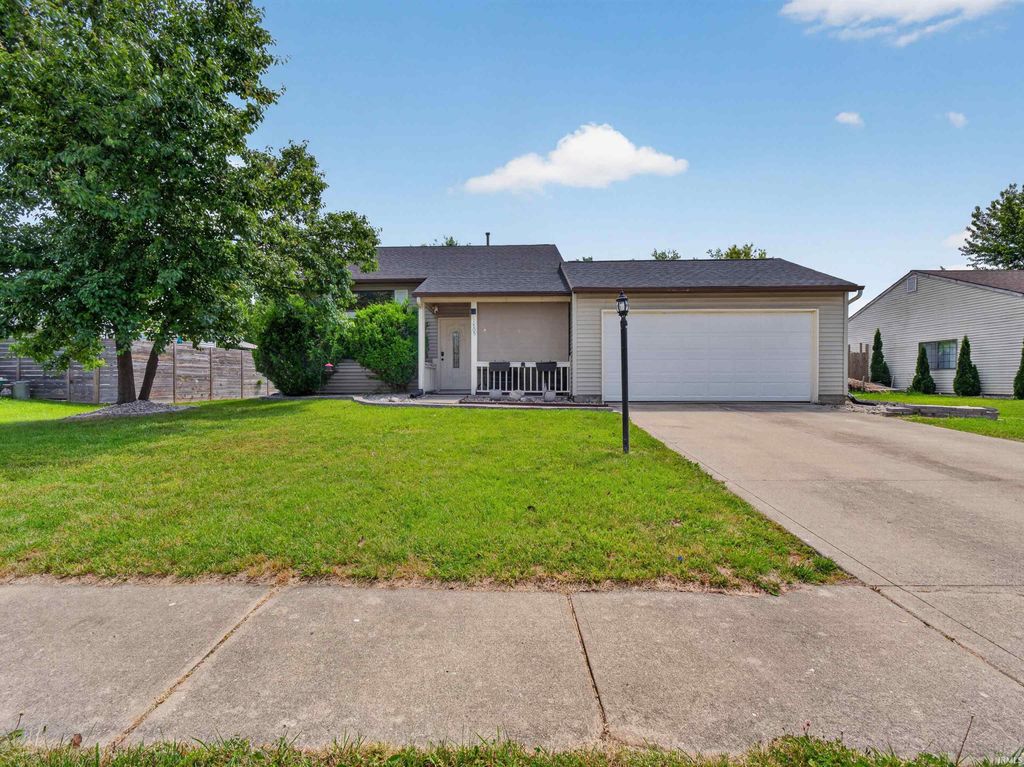 1805 Paveys Glen Run, Fort Wayne, IN 46804