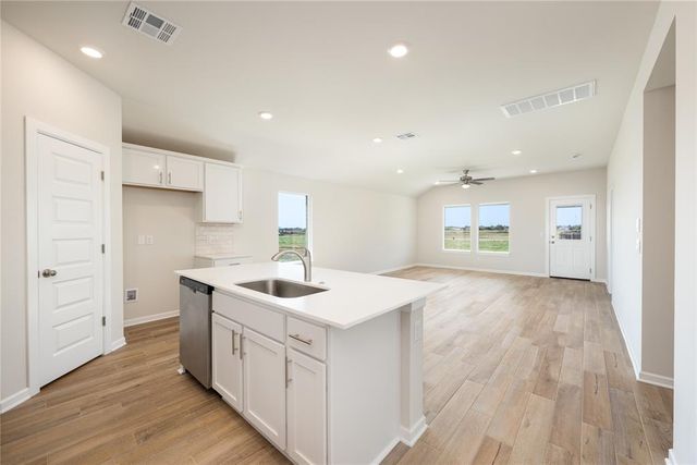 1255 Burlywood Lane, Piedmont, OK 73078