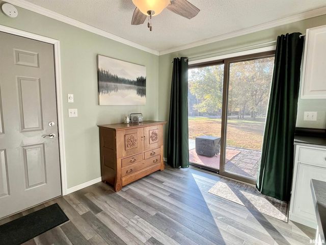 326 CHARTER OAK Place, Dahinda, IL 61428