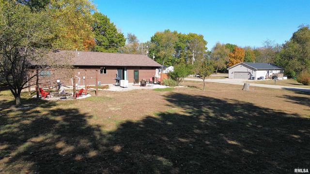 326 CHARTER OAK Place, Dahinda, IL 61428