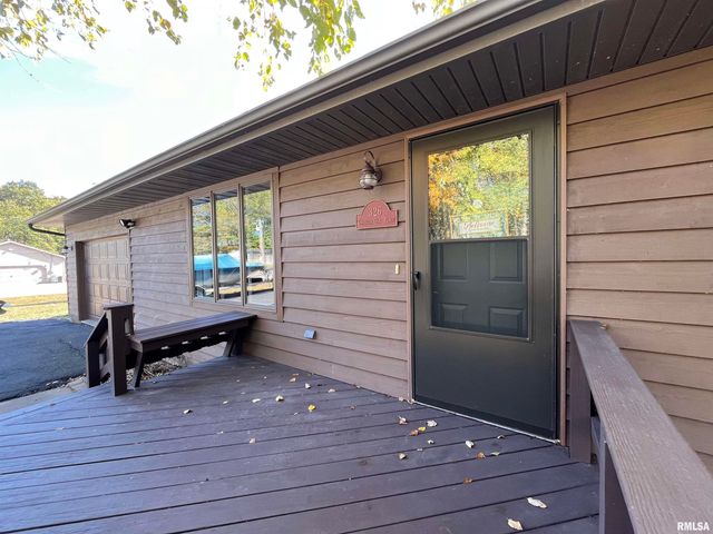 326 CHARTER OAK Place, Dahinda, IL 61428