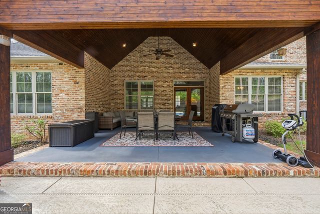 151 Kyndal Lane, Forsyth, GA 31029