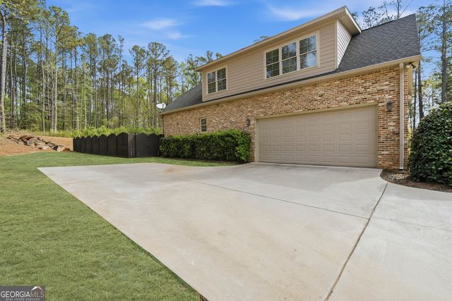 151 Kyndal Lane, Forsyth, GA 31029