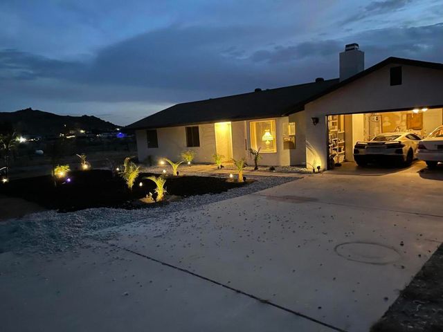 14818 Desert Star Road, Apple Valley, CA 92307