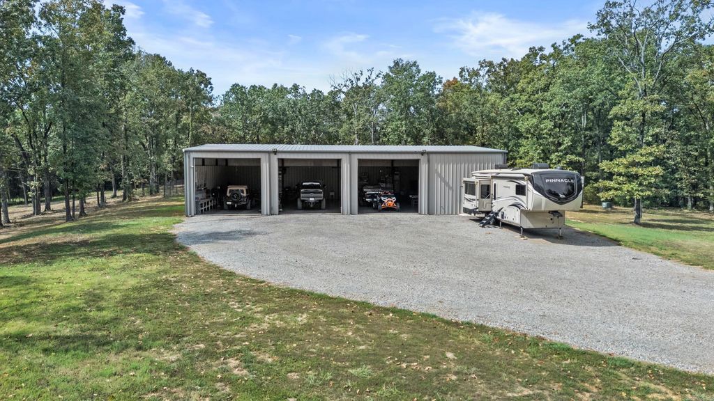 285 Johnston Road, Searcy, AR 72143