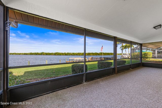 2100 Leeward Lane, Merritt Island, FL 32953