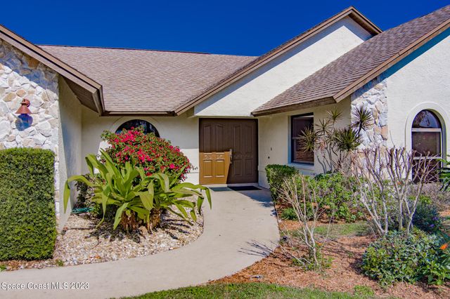 2100 Leeward Lane, Merritt Island, FL 32953