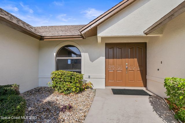 2100 Leeward Lane, Merritt Island, FL 32953