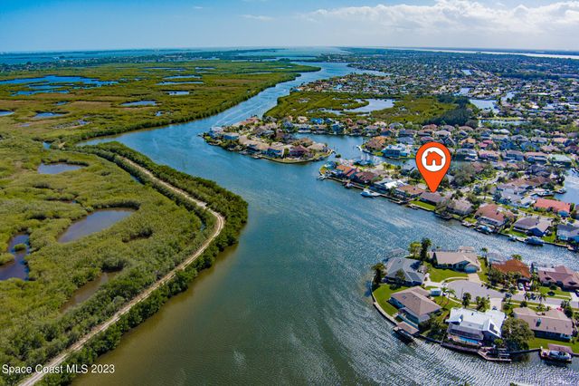 2100 Leeward Lane, Merritt Island, FL 32953