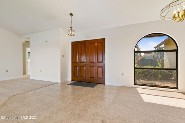 2100 Leeward Lane, Merritt Island, FL 32953