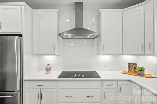 16038 Roscoe Lane, Charlotte, NC 28204