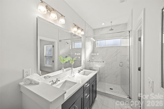 16038 Roscoe Lane, Charlotte, NC 28204