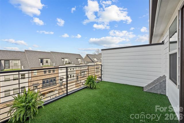 16038 Roscoe Lane, Charlotte, NC 28204