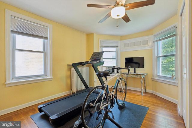 7125 CRESHEIM RD, Philadelphia, PA 19119