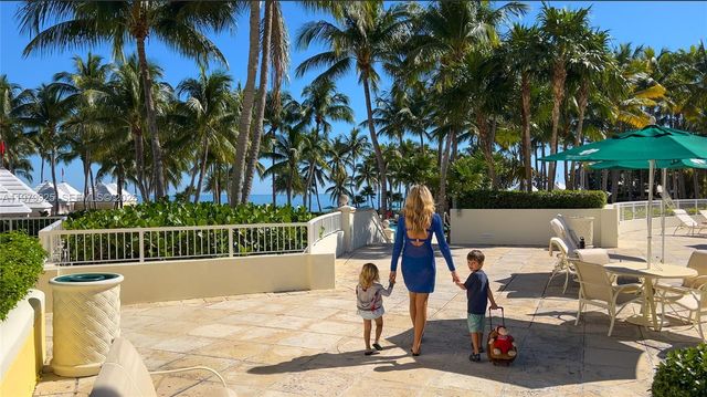 781 Crandon Blvd 804, Key Biscayne, FL 33149