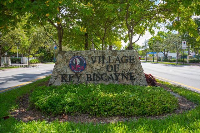 781 Crandon Blvd 804, Key Biscayne, FL 33149
