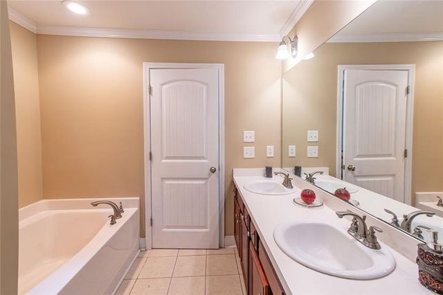 2208 Clarendon Court, Conyers, GA 30012