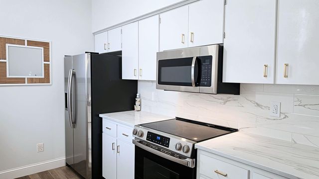 2843 THAXTON DRIVE 33, Palm Harbor, FL 34684